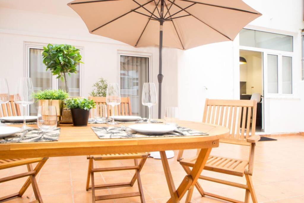 Modern Apartment In Coimbra City Center Buitenkant foto