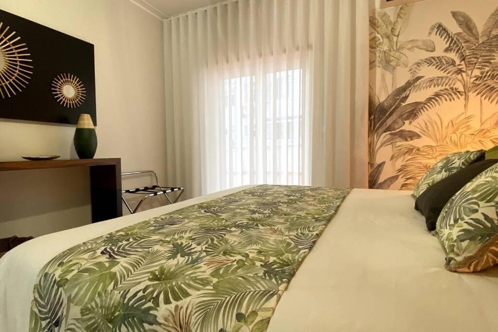 Modern Apartment In Coimbra City Center Buitenkant foto